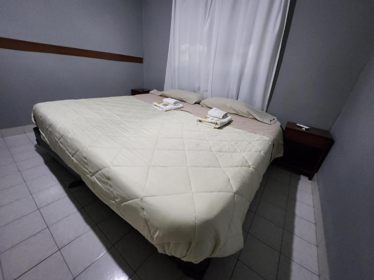 Club House Hotel General Roca Luaran gambar